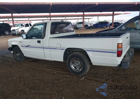 1992 Dodge Ram 50 z USA, uszkodzony, nr VIN JB7FL24W5NP015975